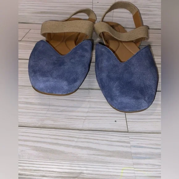 BORN mule slingbacks - Picture 2 of 9